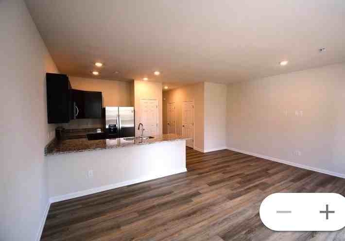 137 Caterpillar Dr - Photo 3 of 3