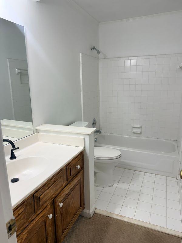 1730 Heatherstone Holw Se - Photo 3 of 31