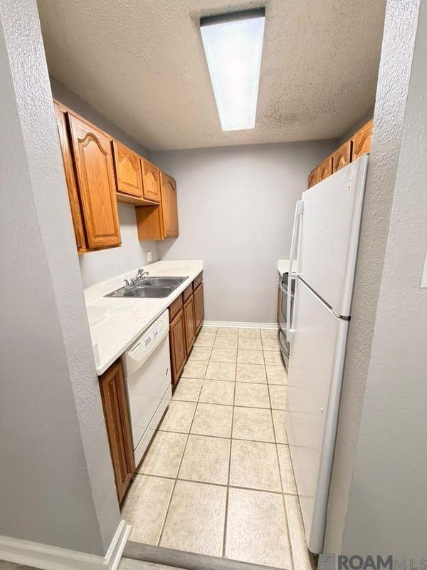 4518 Y A Tittle Ave ##9 - Photo 3 of 23