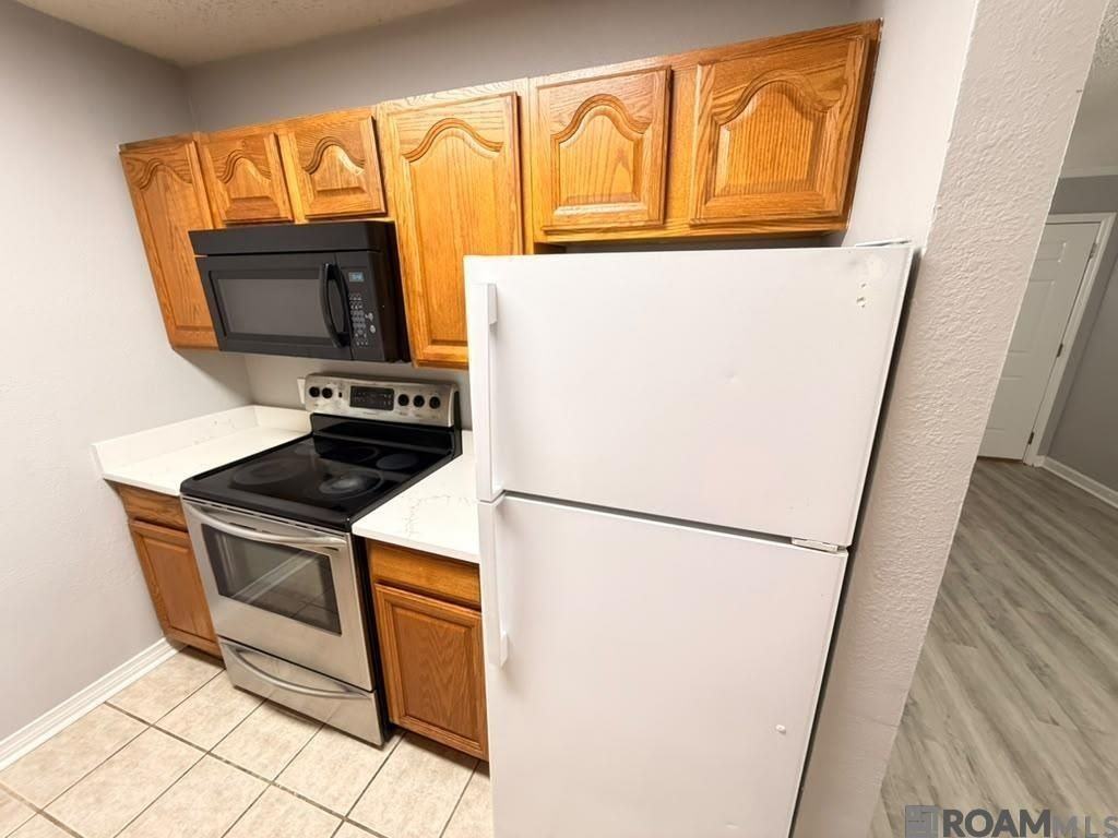 4518 Y A Tittle Ave ##9 - Photo 4 of 23
