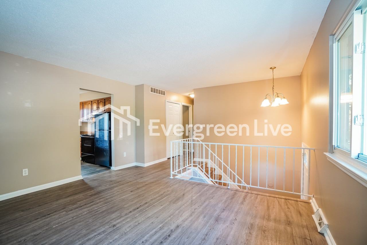 2616 Glenbriar St - Photo 4 of 15