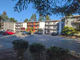 featured image of 2460 Glen Eagle Cres