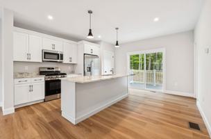 featured image of 32 Emerson Ave