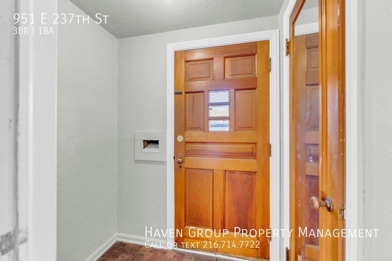 951 E 237th St - Photo 3 of 24