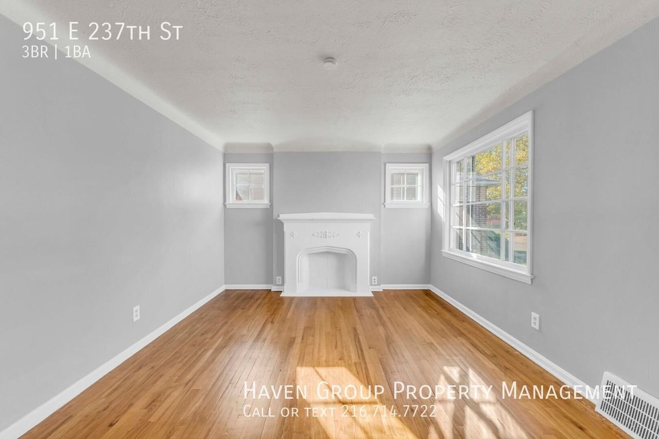 951 E 237th St - Photo 4 of 24