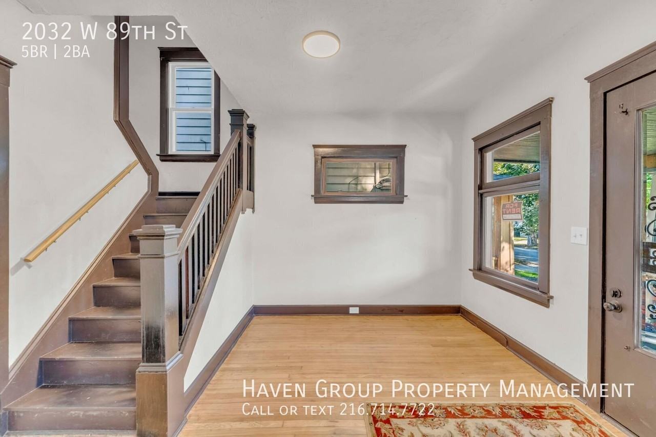2032 W 89th St - Photo 4 of 27