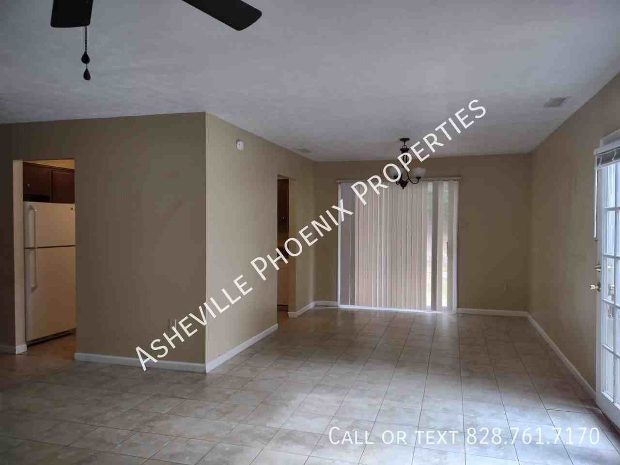17 Brookcliff Dr - Photo 3 of 13
