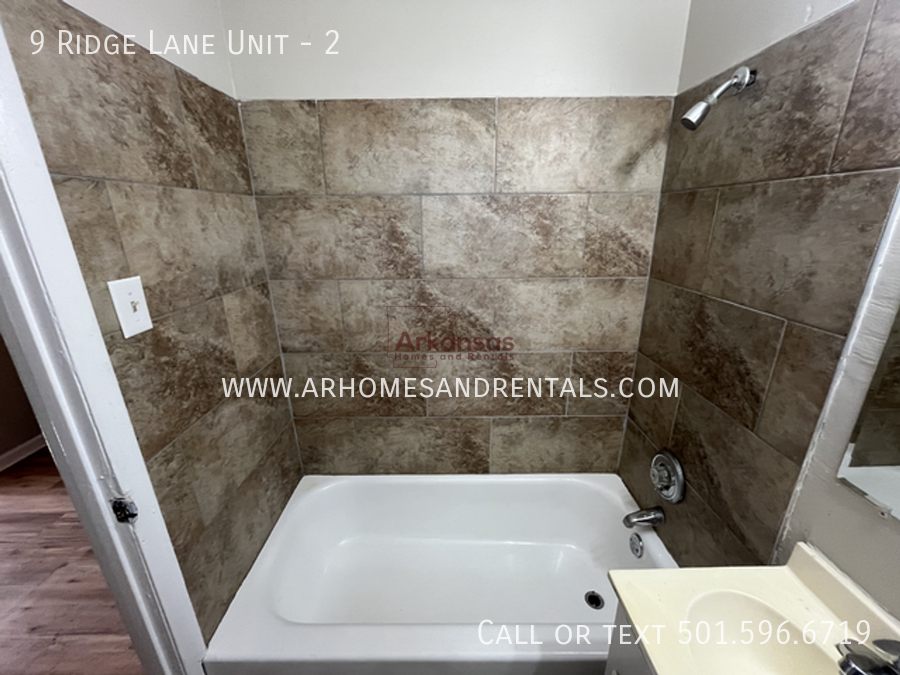 9 Ridge Ln #02 - Photo 7 of 11