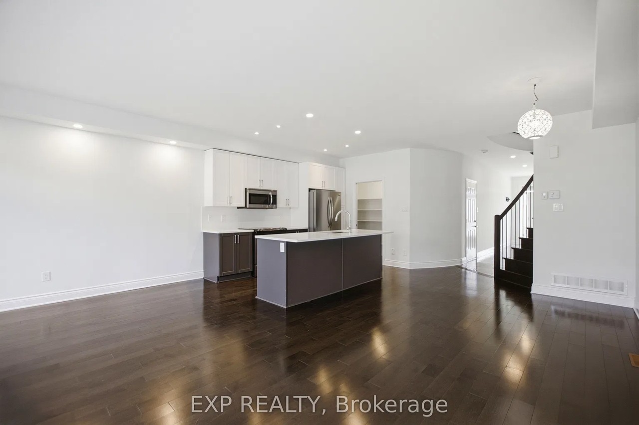 704 Brian Good Avenue - Photo 6 of 32