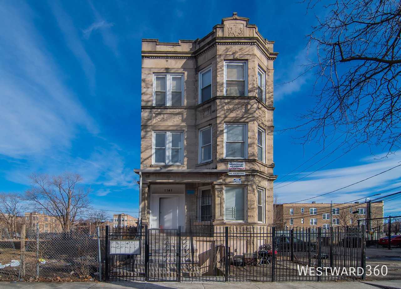 1141 S Francisco Ave #1R