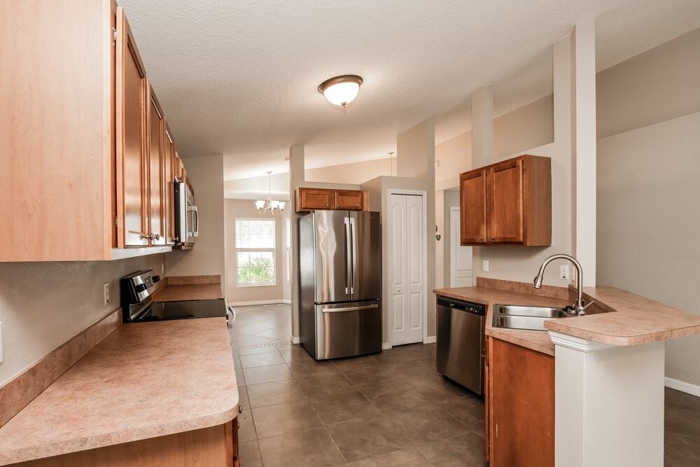 12412 Sophiamarie Loop - Photo 5 of 16