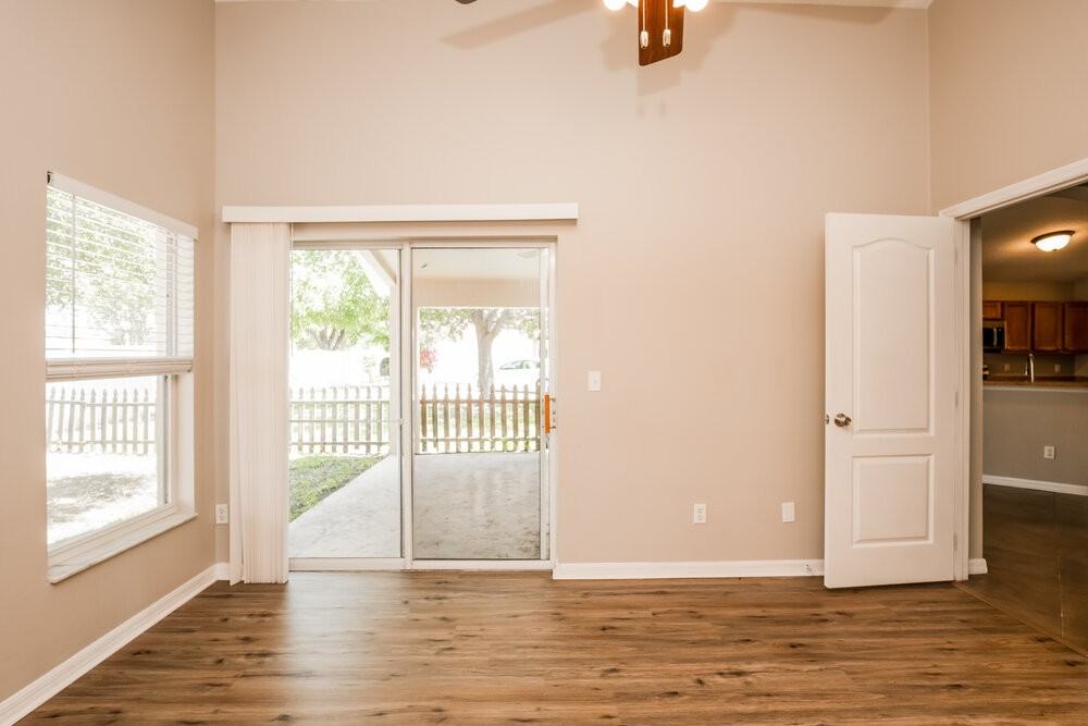 12412 Sophiamarie Loop - Photo 6 of 16