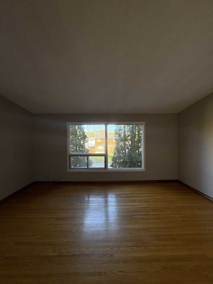 211 Harper Ave - Photo 2 of 9