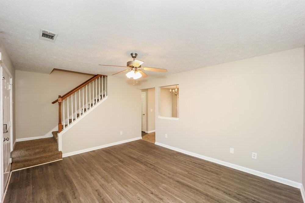 11 Austin Ct - Photo 5 of 17
