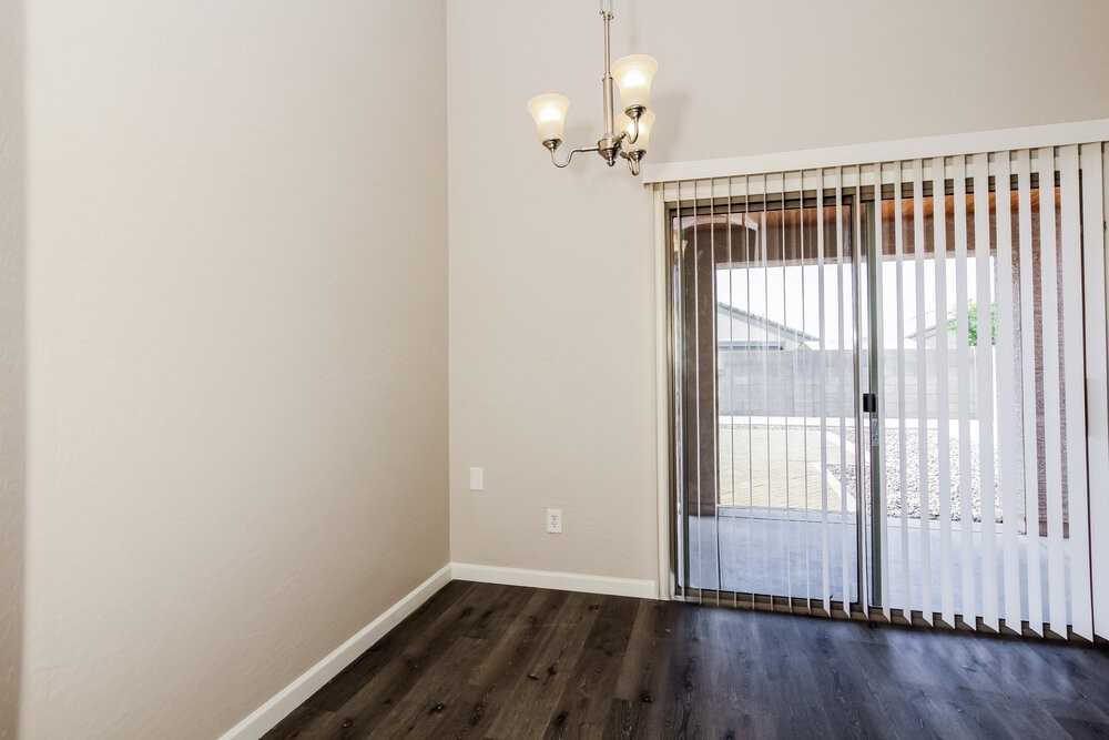 12325 W Columbine Dr - Photo 6 of 16