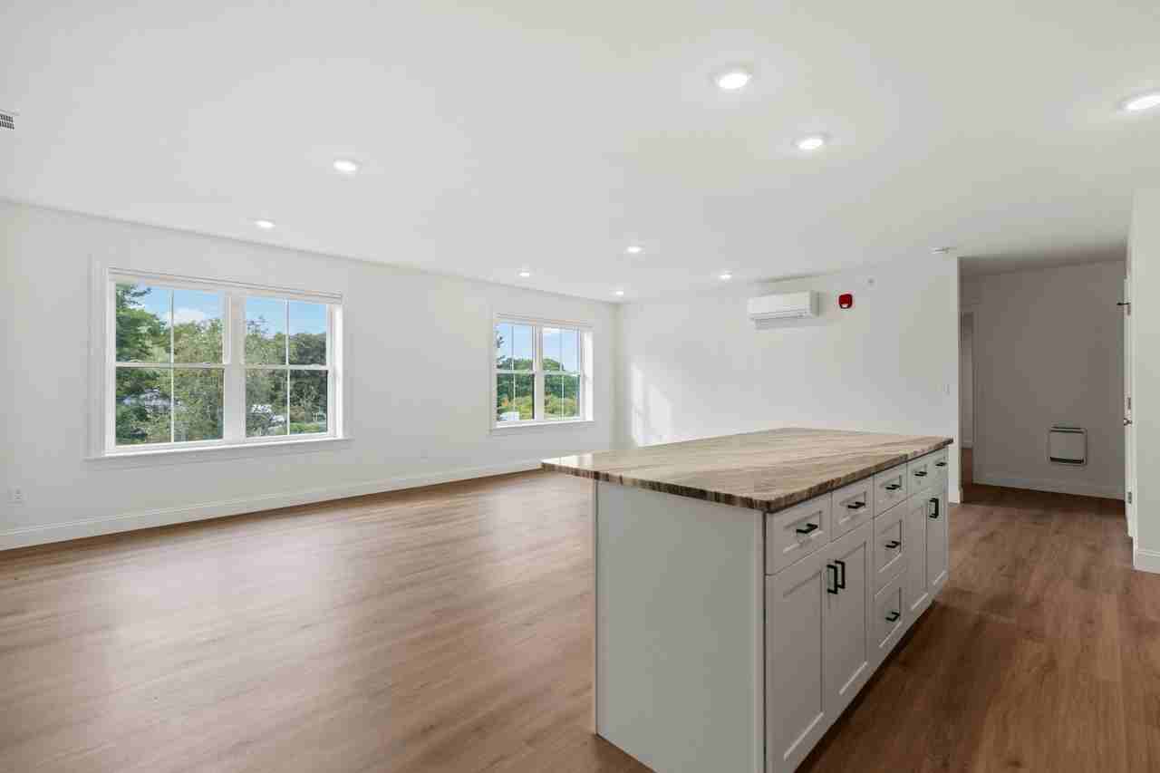 59 Conant St #7 - Photo 2 of 13