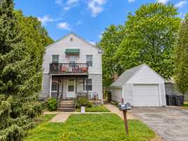 featured image of 111 Floyd Pl