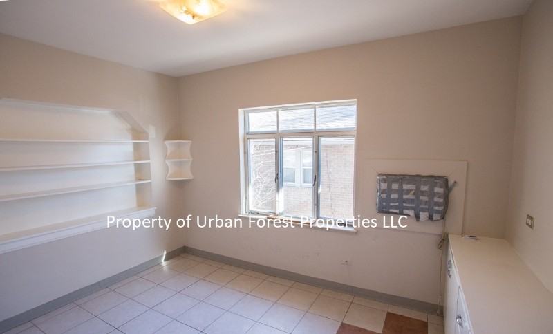 4525 E 16th Ave - Photo 4 of 14