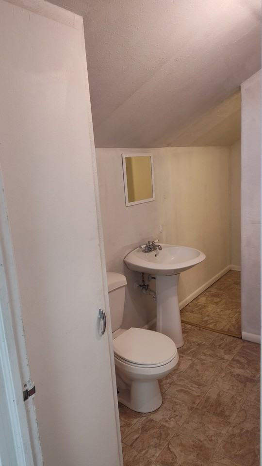 3204 Busch St #3214 - Photo 4 of 18