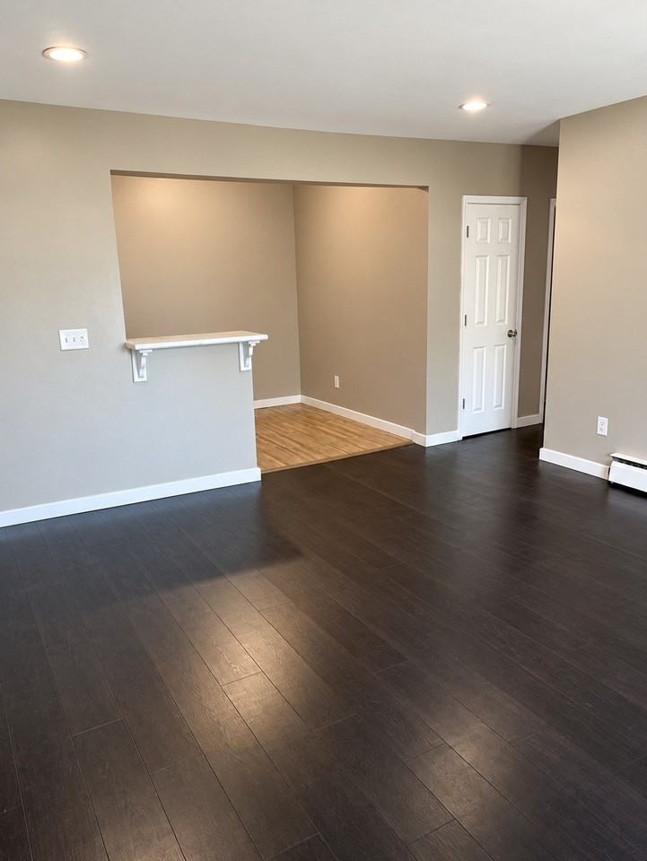 1201 Franklin Ave #17 - Photo 3 of 14