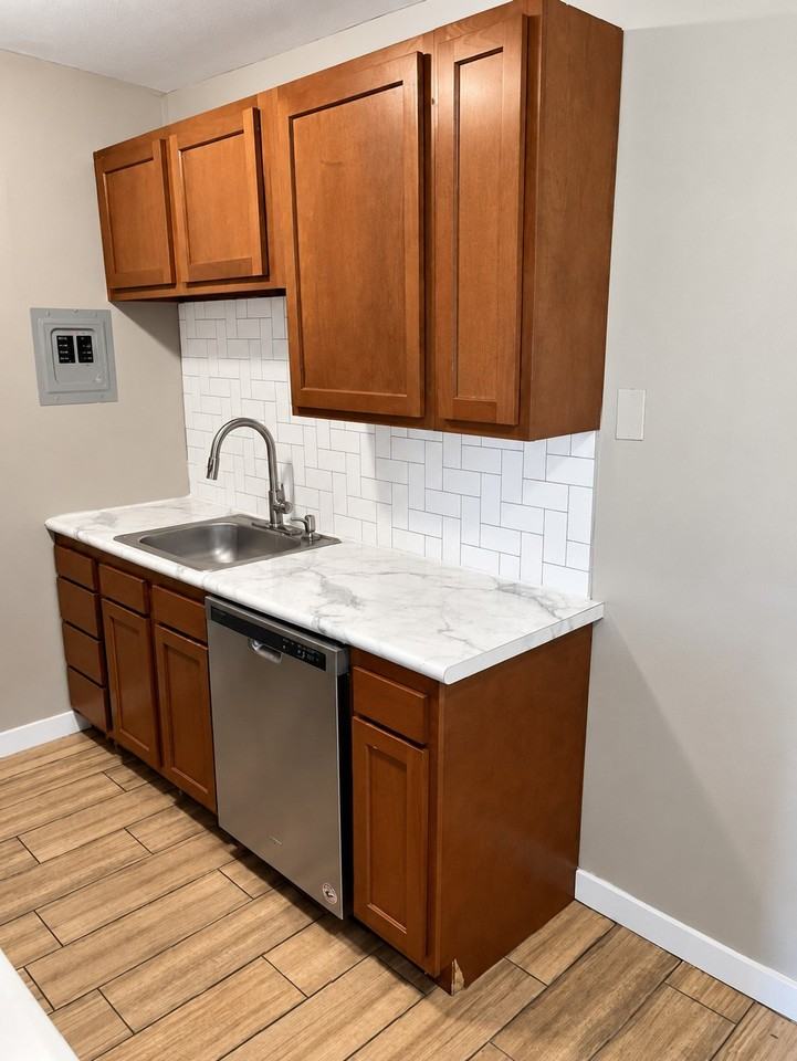 1201 Franklin Ave #17 - Photo 5 of 14