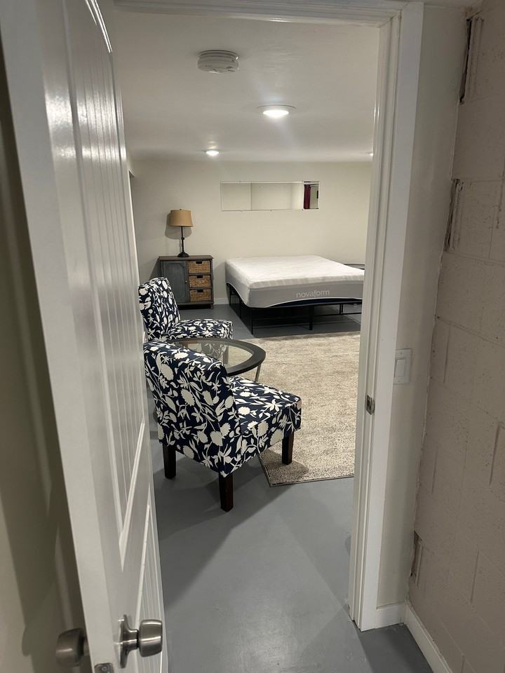 1 Bedroom #IN - Photo 4 of 14