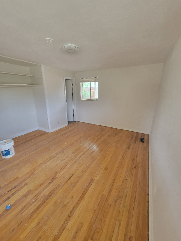 1245 E Ridge Ave #1 - Photo 5 of 13