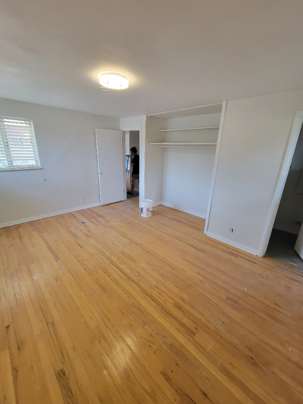 1245 E Ridge Ave #1 - Photo 7 of 13