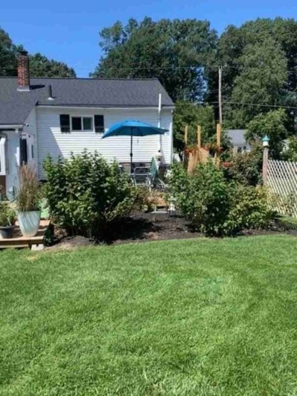 24 Waterman Rd - Photo 2 of 8