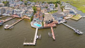 featured image of 14 Toledo Dr