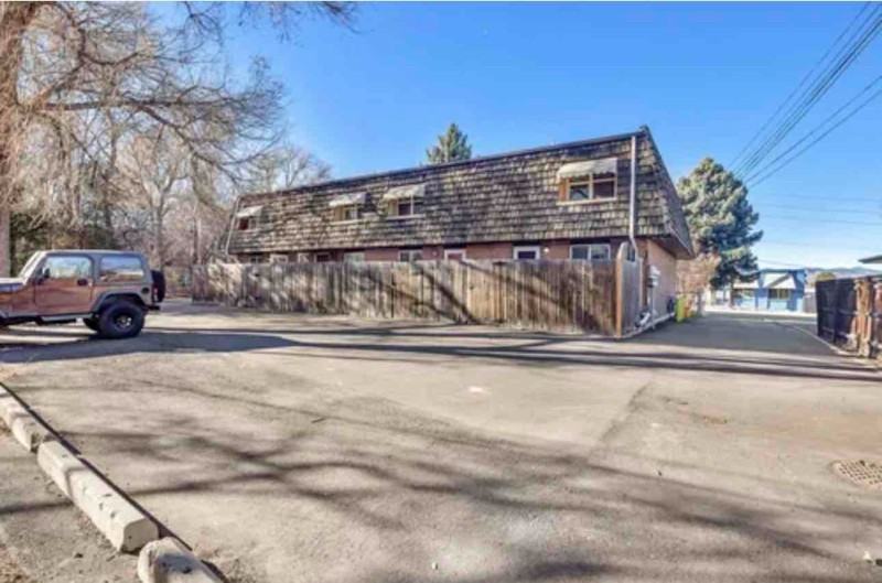 6042 S Prince St - Photo 3 of 28