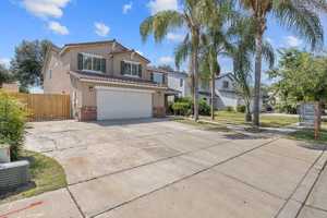 featured image of 3225 N Mendonca St