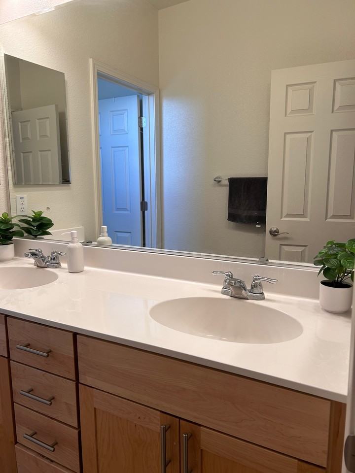 5560 Kenneth Pl - Photo 5 of 7