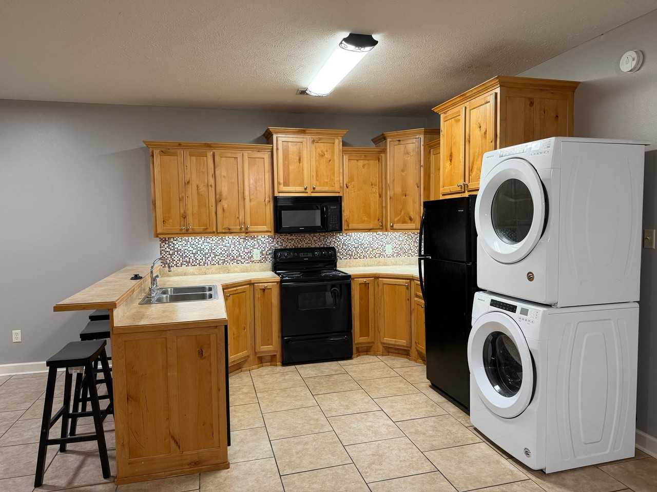 120 W Center St #118 - Photo 3 of 4