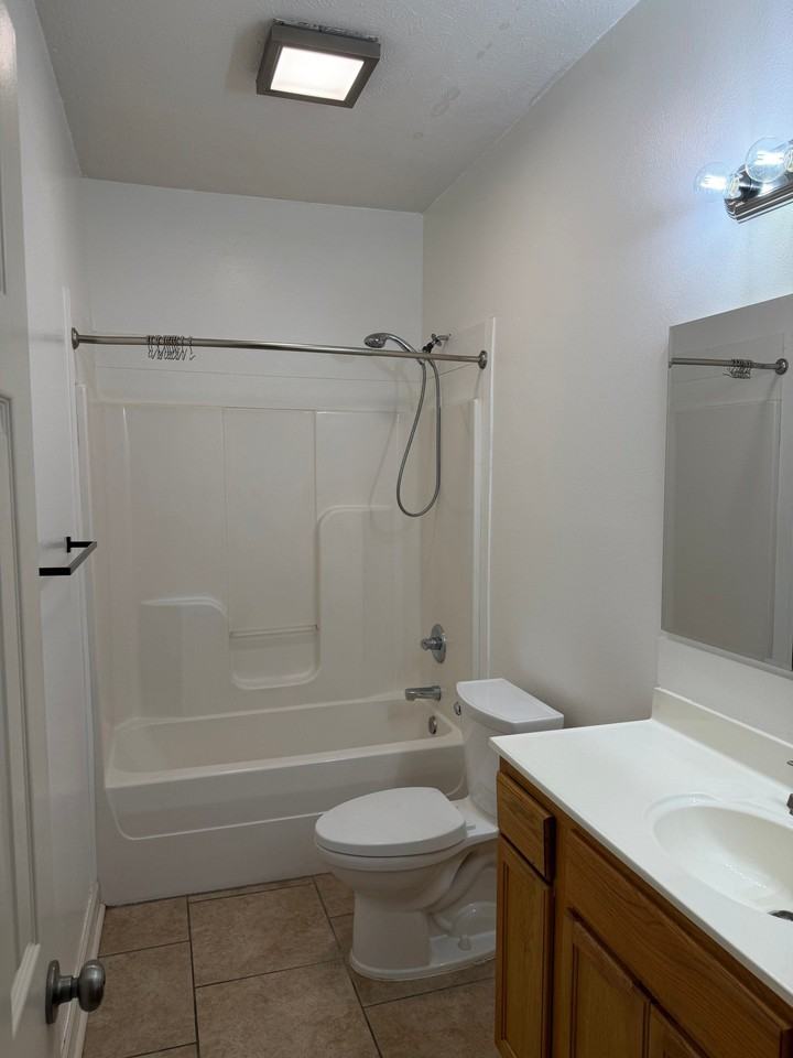 120 W Center St #118 - Photo 4 of 4
