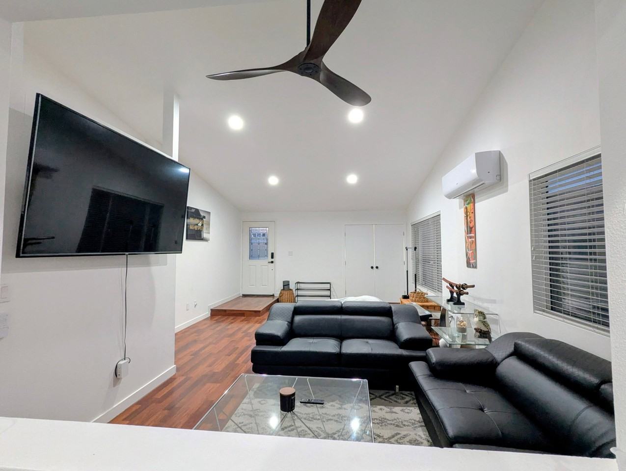 23324 Maltby Pl - Photo 7 of 10