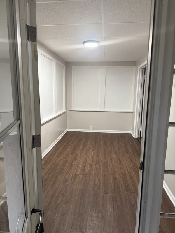 630 Perry Ave Sw - Photo 4 of 19