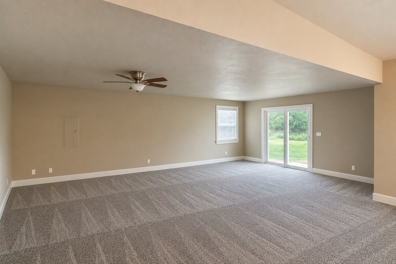 2205 College Ave #101 - Photo 2 of 13