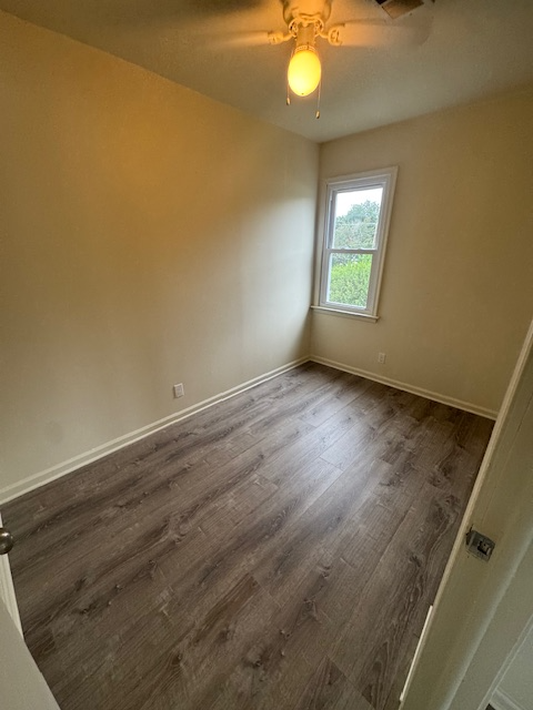 829 Foster Ave #B - Photo 7 of 7