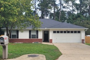 141 Palmetto Dr - Photo 1 of 1
