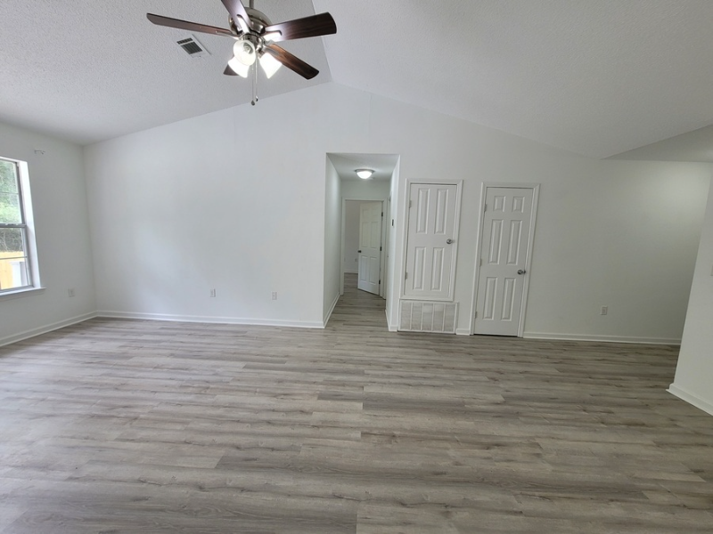 141 Palmetto Dr - Photo 7 of 16