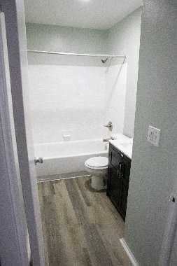 2800 Crystal St #J8 - Photo 5 of 7