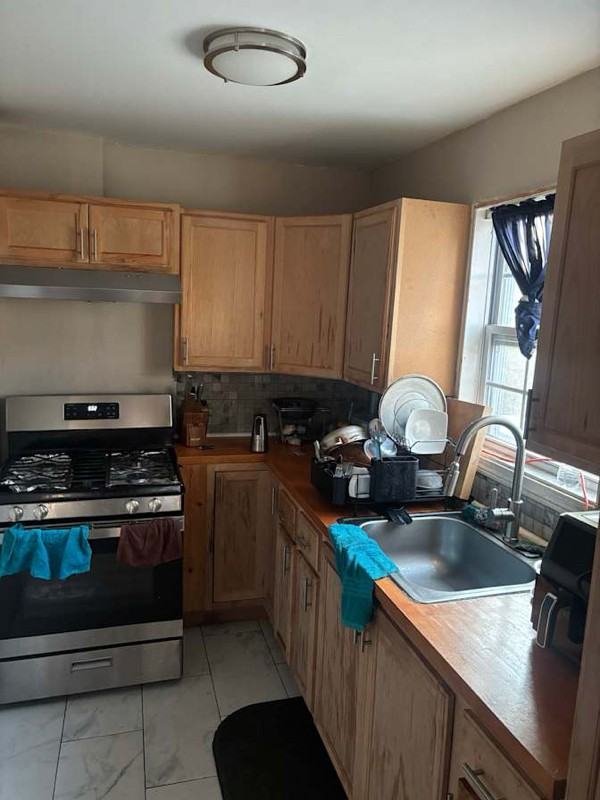 74 County St - Photo 4 of 4
