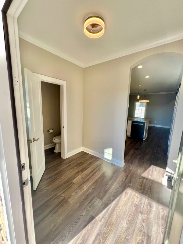 2530 Snow Creek Rd Ne - Photo 5 of 20