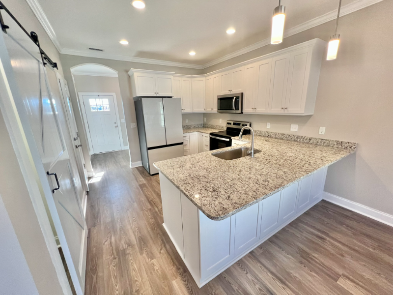 2530 Snow Creek Rd Ne - Photo 7 of 20