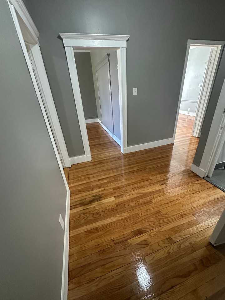 110 Selden St #3 - Photo 7 of 10