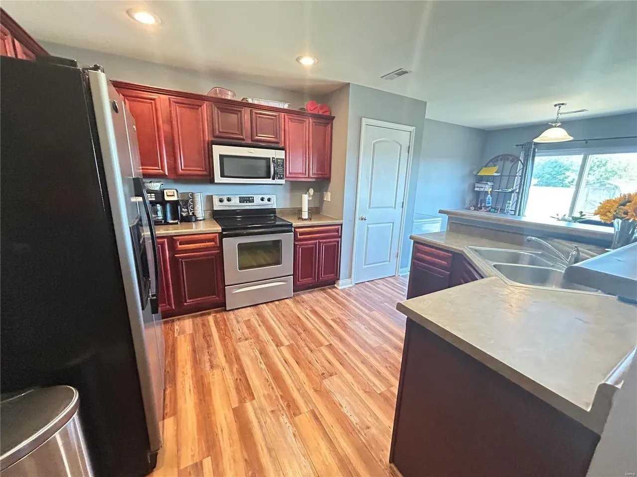 264 Settlers Pass - Photo 7 of 19