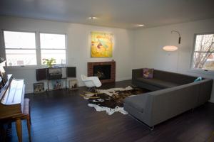 featured image of 225 Park Ave