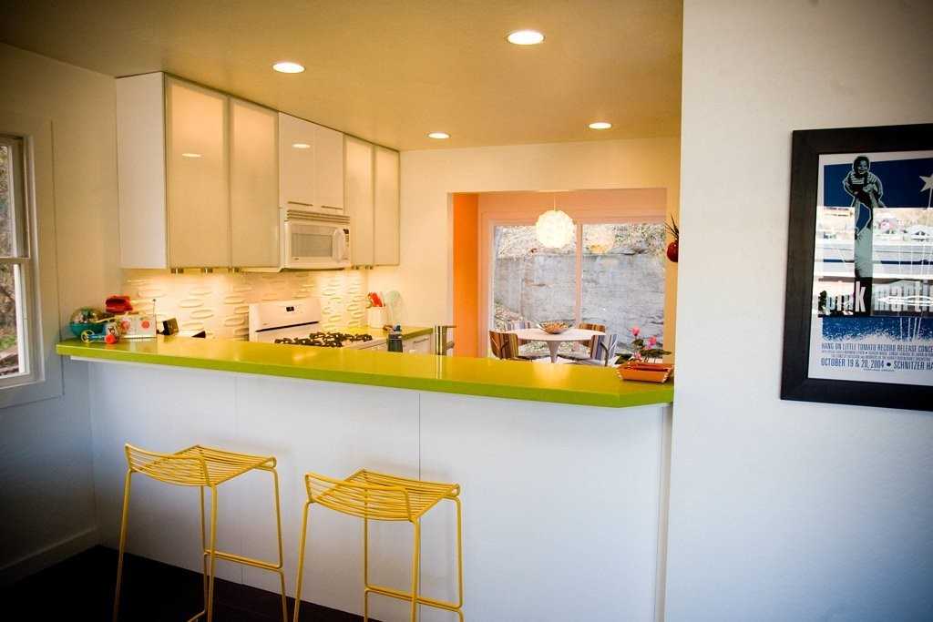 225 Park Ave - Photo 2 of 14