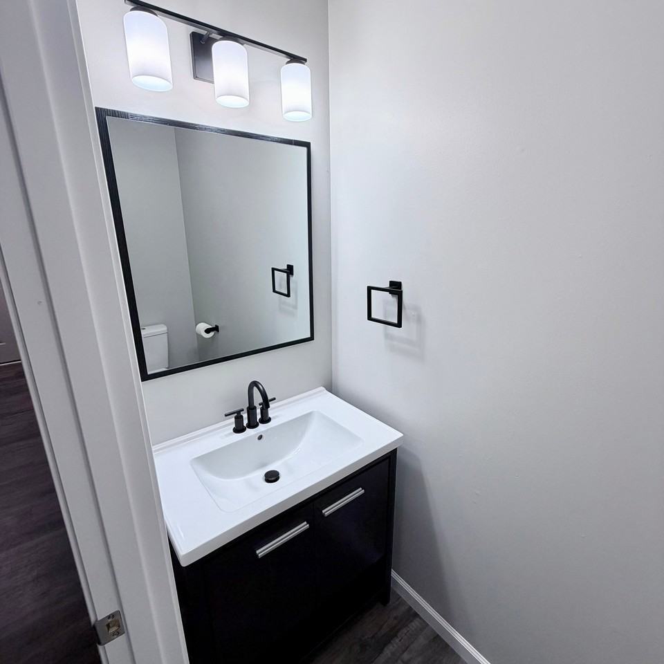 924 Merrill Ct S #920 - Photo 4 of 19
